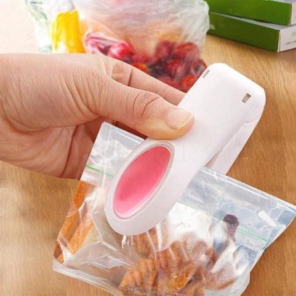 Keep Food Fresh in a Flash - Portable mini sealing machine battery operated
